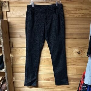 Liverpool Women's Black Snakeskin Patterned Pants Size 12